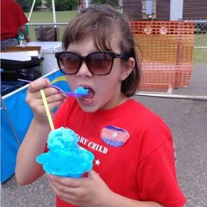 Meet your Posher, Emilee